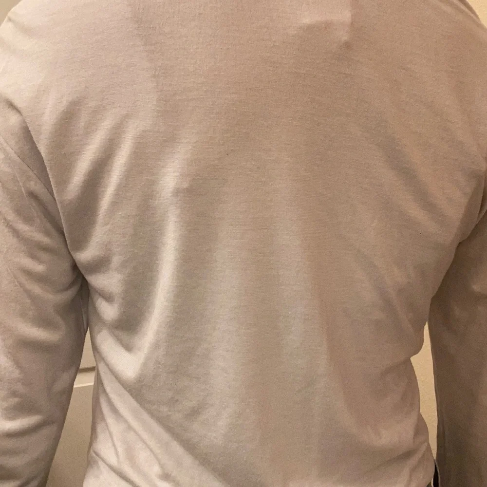 Cream Nike Long Sleeve - Picture 6 of 6